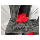 Large Cat Tree / Cat House