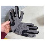 New Dewalt and Scotts Brand Work Gloves / Gardening Gloves