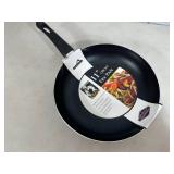 New 11 inch Non-Stick Aluminum Frying Pan