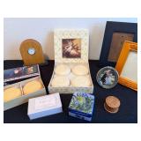 Fun Lot of Decorative Soaps & Picture Frames