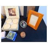 Fun Lot of Decorative Soaps & Picture Frames
