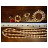 Beautiful Classic Pearls & Brooches