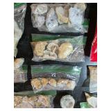 Geodes, agates, gems and stones