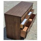 6 drawer Hardwood dresser