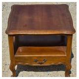 Wooden 2-Teir end table