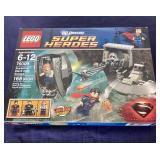 Lego DC Universe Superheroes Set