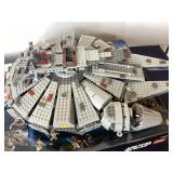 LEGO Star Wars Millennium Falcon Set