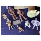 Group of Star Wars Collectibles