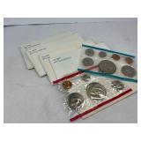 5x Mint Sets from 1974-1976