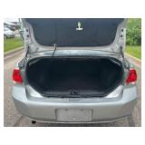 2010 FORD FOCUS SE * 2 Owners | No Accidents* (NO RESERVE)
