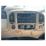 2001 FORD F-150 XL 4x4 *No Accidents* (NO RESERVE)