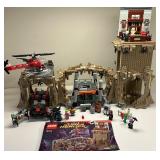 LEGO DC Comics Super Heroes Batcave 76052 Set with Figures