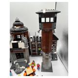 LEGO Batman Movie Arkham Asylum Set 70912 with Minifigures