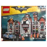 LEGO Batman Movie Arkham Asylum Set 70912 with Minifigures