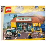 LEGO Simpsons Building Set: House and Kwik-E-Mart with Minifigures
