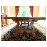 Henredon Dining Table with 8 Upholstered Chairs Set