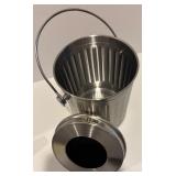 Stainless Steel Compost Bin with Handle and Filtered Lid