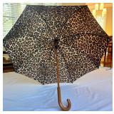 Brass Umbrella Stand with Leopard-Print Umbrella