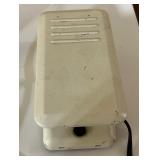 Montgomery Ward Sewing Machine UHT J1429