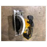 DEWALT 20V MAX Cordless Brushless 6-1/2 in. Sidewinder Style Circular Saw (Tool Only) Customer Returns See Pictures