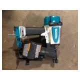 Makita Pneumatic 1-3/4 in. 15 Degree Coil Corded Roofing Nailer    Customer Returns See Pictures