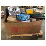 Gaylord of Assorted Lawn Care, Hardware and General Merchandise  Various Models and Conditions Customer Returns See Pictures