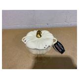 Smith & Clark Iron Works 2-Quart Enamel Pumpkin Dutch Oven - White