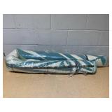 Hawaii Green Modern Floral Reversible Plastic Outdoor Area Rug