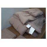 Queen Comforter with 2 Pillowcases