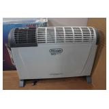 DeLonghi Convection Heater with Silent Fan