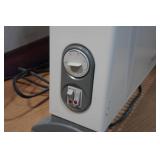 DeLonghi Convection Heater with Silent Fan