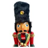 Nutcracker - Red Base