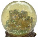 Edinburgh Castle Snow Globe Gift Souvenir of Scotland