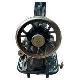 Singer Sewing Machine, Model 27