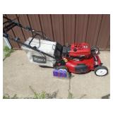 Toro self propelled recycler. Good used condition. Has electric start but didn