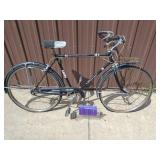 Vintage Schwinn racer. Good grips & seat. As shown.