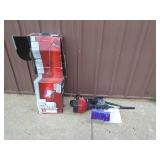 Craftsman 2 cycle weed trimmer. Looks nearly new. Untested. As shown.