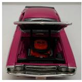 Vintage ERTL 1/18 Scale Die Cast 1970 Challenger T/A 340 Six Pack Purple & 1970 Cuda