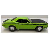 Vintage ERTL 1/18 Scale Die Cast 1970 Challenger T/A 340 Six Pack Purple & 1970 Cuda