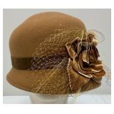 Misc. Antique Hats With Vintage STINSON Hat Box