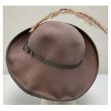 Misc. Antique Hats With Vintage STINSON Hat Box