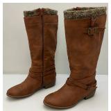 Womens AKASHA Boots Size 8.5