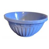 Set of 2 Vintage American Art Pottery Mixing Bowls - Red Wing and Watt Ovenware