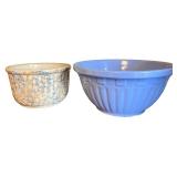 Set of 2 Vintage American Art Pottery Mixing Bowls - Red Wing and Watt Ovenware