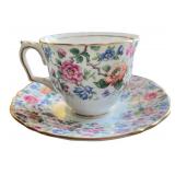 Set of 6 Vintage Bone China Tea Cups and Saucers