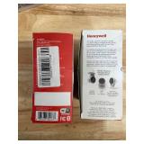 Lot of 7 - Various Electronic Security Cameras