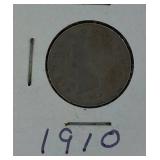 Five V Nickels dated from 1908 to 1912 - Nice old coins.