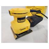 DeWalt Electric Palm Grip Sander