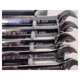 Complete Metric Set of Ratchet Wrenches