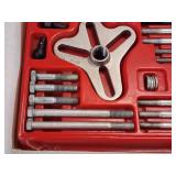Snap-On Harmonic Balancer Puller Set